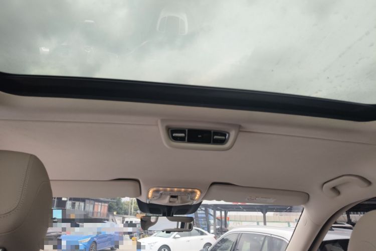 Used Mercedes-Benz V-Class 2022 V 260 L Long-wheelbase Luxury Edition Headliner