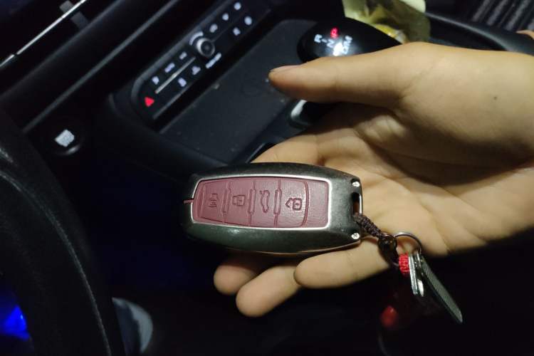 Used Haval F7 2019 2.0T Two-Wheel Drive i-Van China V standard