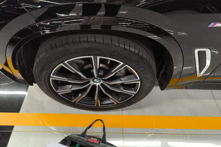 Used BMW X5 2022 Restyled xDrive 30Li M Sport Package
