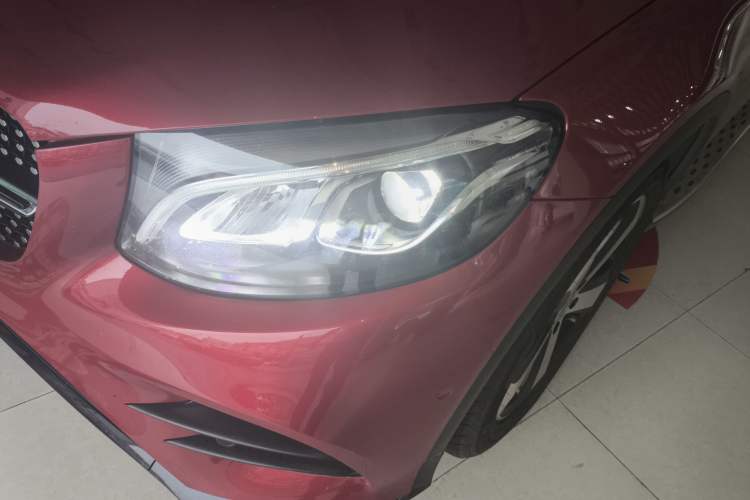 Used Mercedes-Benz GLC Coupe 2017 GLC 200 4MATIC Coupe SUV