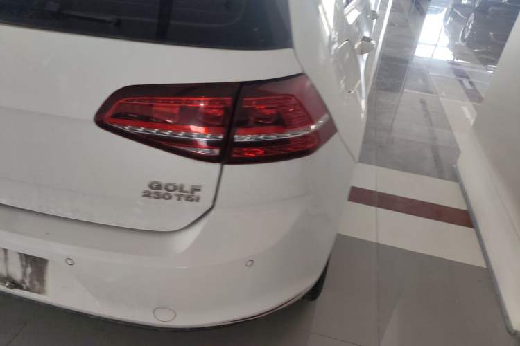 Used Volkswagen Golf 2017 230TSI Automatic Comfort Edition – Celebrating Milestone of One Million Units