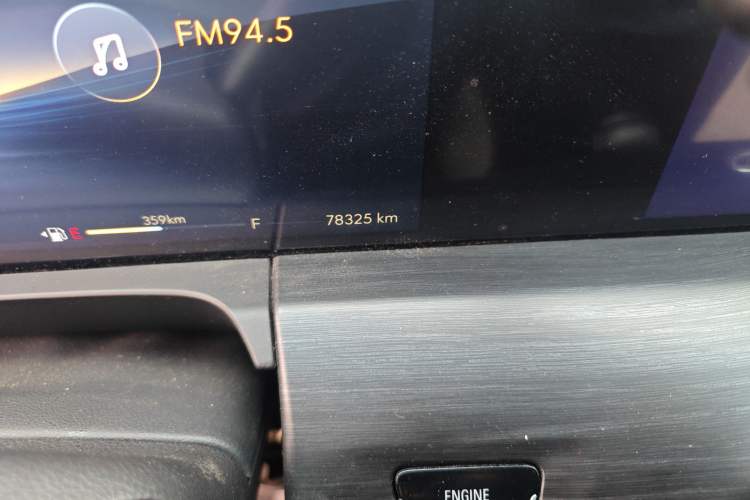 Used Buick GL8 2023 ES Lu Zun Comfort Model Odometer Close Up