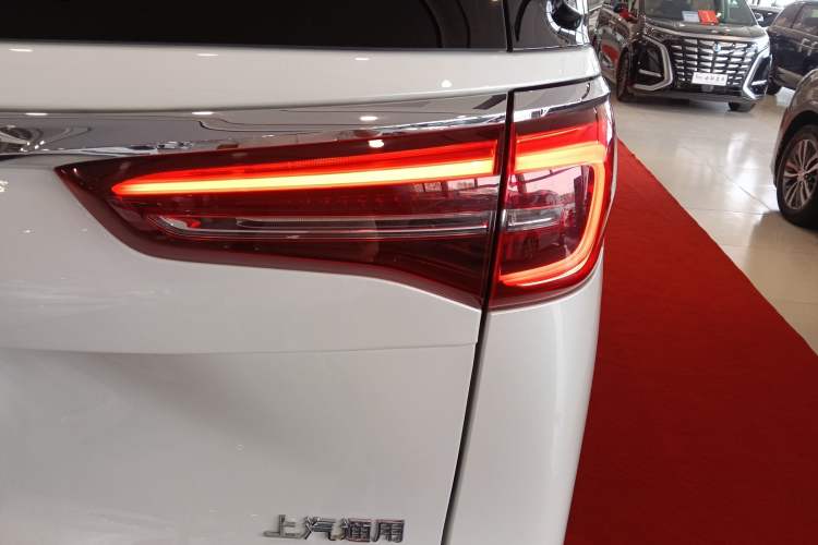 Used Buick GL8 2023 ES Lu Zun Deluxe Model