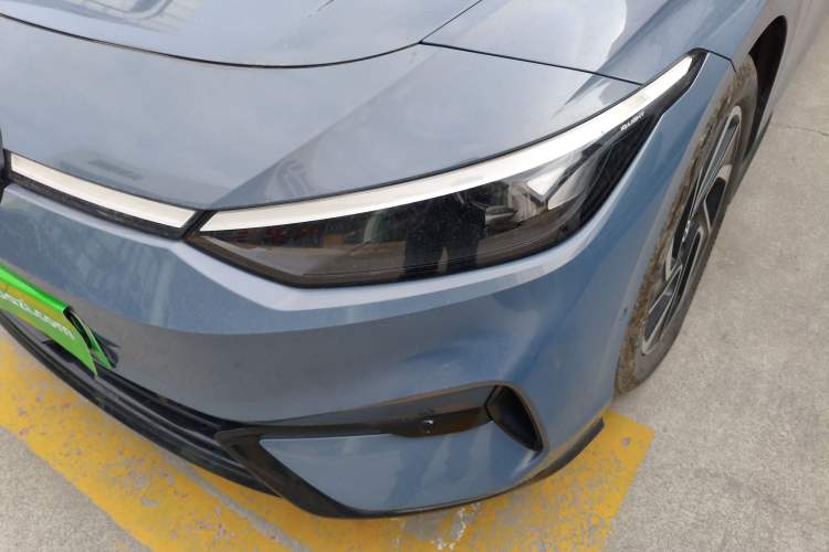 Used Volkswagen ID.7 VIZZION 2024 PRO Model Left Front Headlight