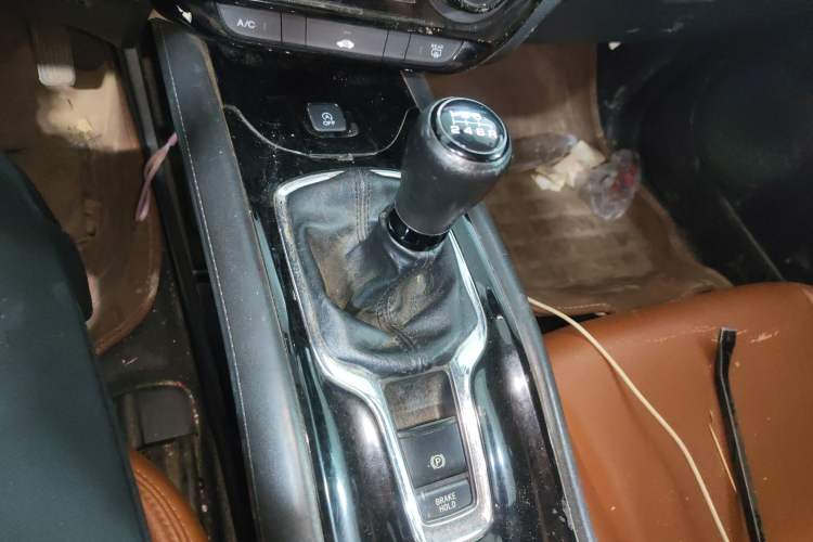 Used Honda Vezel 2015 1.8L Manual Two-Wheel Drive Elite Version