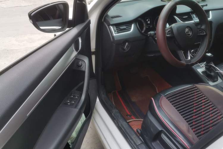 Used Skoda Octavia 2019 TSI280 DSG SmartDrive Luxury Edition China VI
