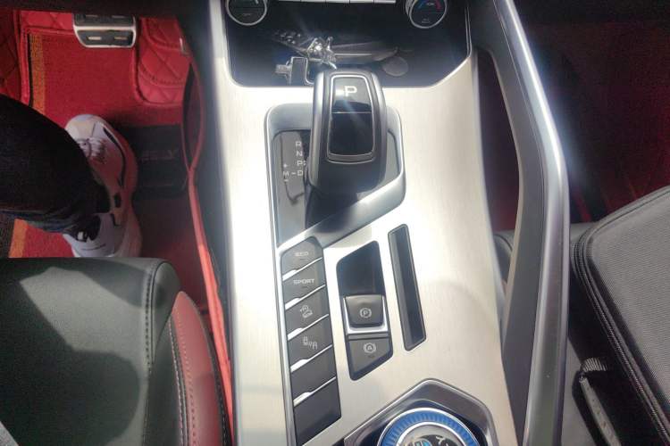 Used Geely Auto Coolray 2020 PRO 260T DCT Knight
