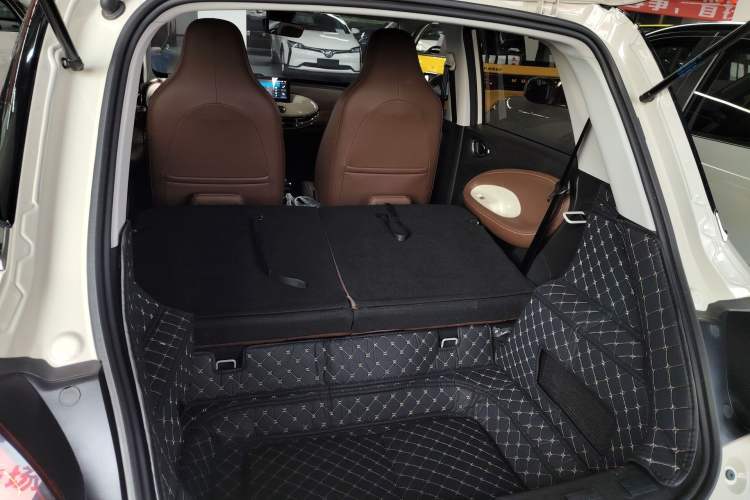 Used Wuling Bingo 2023 333 km Enjoyment Version Trunk