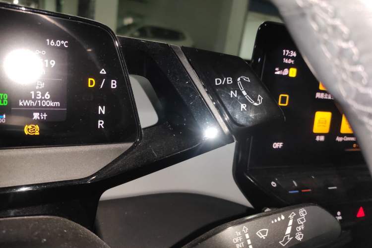 Used Volkswagen ID.3 2022 Active Pure Intelligent Enjoyment Edition
