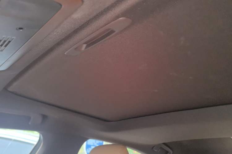 Used Lexus ES 2020 300h Premier Edition Headliner