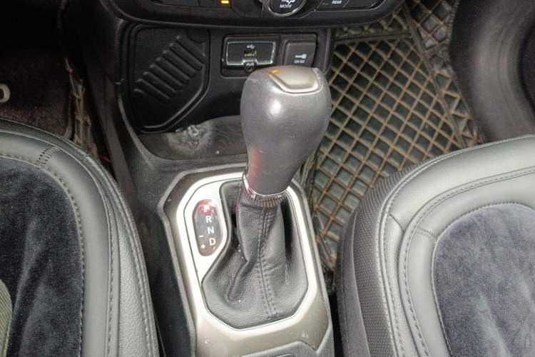 Used Jeep Renegade 2021 220T Automatic Elite Edition
