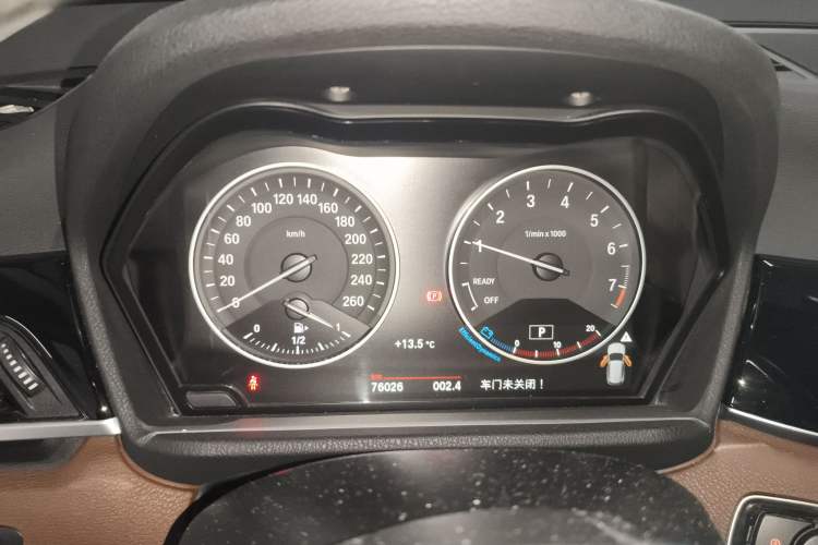 Used BMW X1 2016 xDrive20Li Luxury Model
