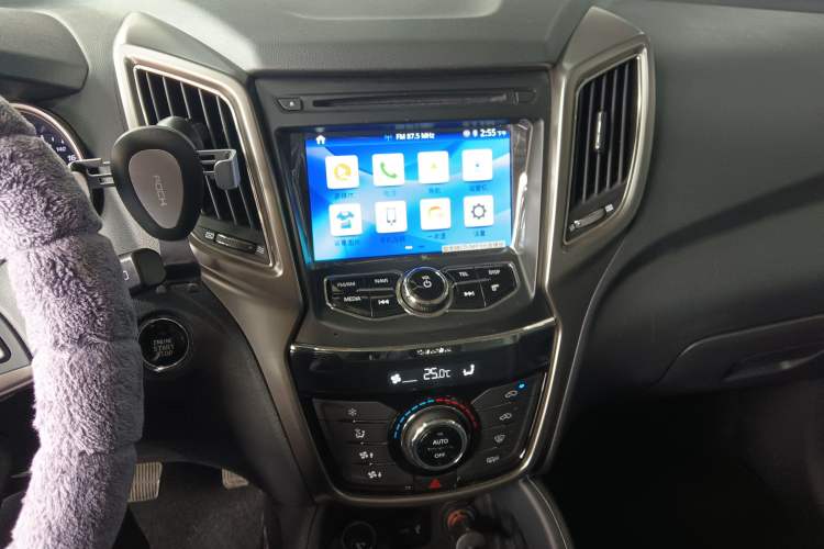 Used Changan CS75 2016 1.8T Automatic Elite Model China V Standard
