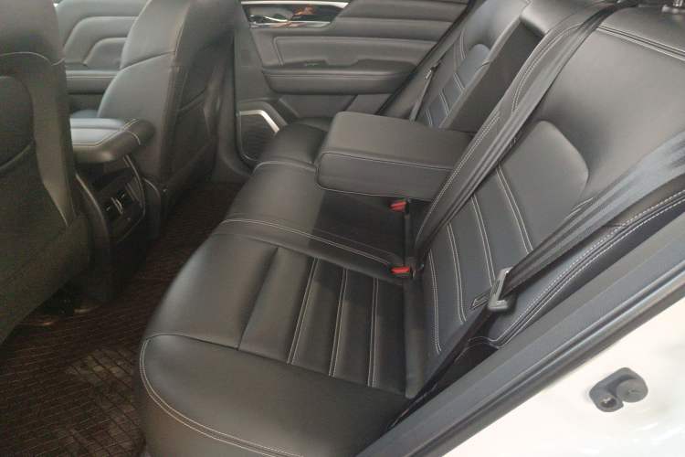 Used Venucia Star 2023 260T Starful Achievement Edition Pro