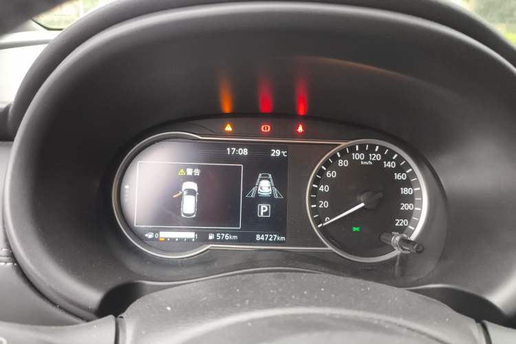 Used Nissan Kicks 2017 1.5L CVT Smart Edition
