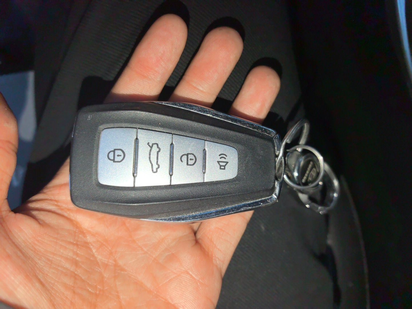 Geely Auto Emgrand 2025 4th Generation 1.5L CVT Longteng Edition — снимка 20