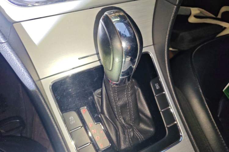 Used Volkswagen Passat 2014 1.8TSI DSG Prestige Edition
