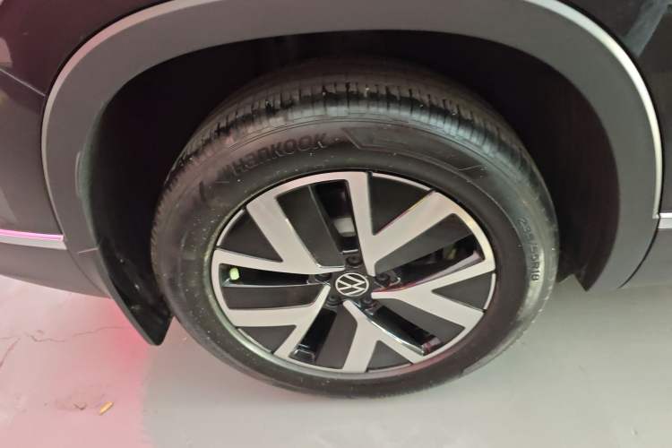 Used Volkswagen Tayron 2023 330TSI Two-Wheel-Drive Luxury Plus Advanced Version