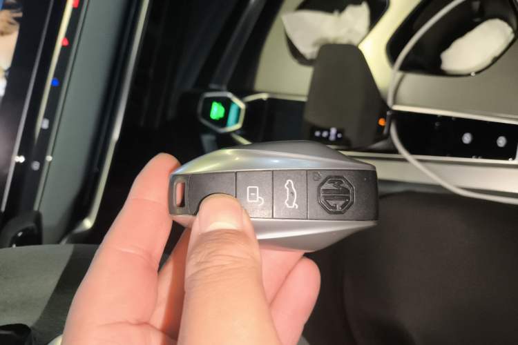 Used MG 7 2023 2.0T Automatic Hunter Luxury Edition