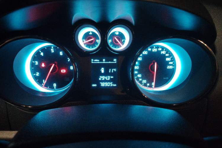 Used Changan CS35 2015 1.6L Manual Luxury Model China V Standard