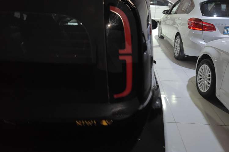 Used Baojun KiWi EV 2022 Artist Lite Edition Lithium Iron Phosphate