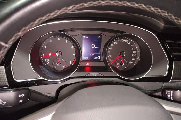 Used Volkswagen Magotan 2020 330TSI DSG Leading Model Instrument Cluster