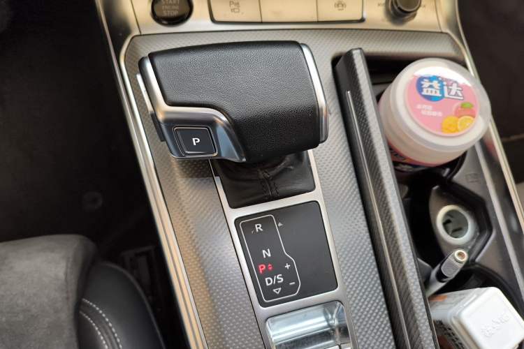 Used Audi A6L 2023 Revised 40 TFSI Luxury Prestige Edition
