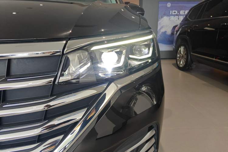 Used Volkswagen Viloran 2024 380TSI Premium Edition Left Front Headlight