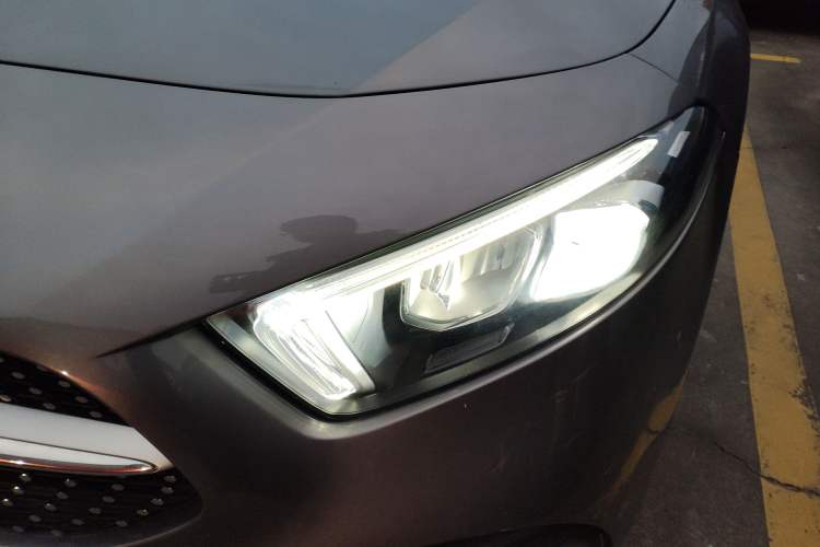 Used Mercedes-Benz A-Class 2022 Second Facelift A 200 L Sport Sedan Fashion Version