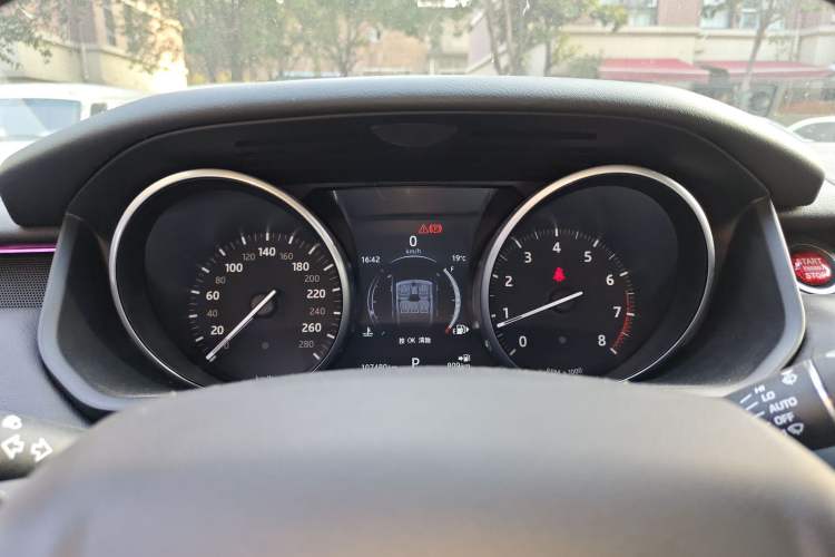 Used Land Rover Range Rover Sport 2017 3.0 SC V6 SE
