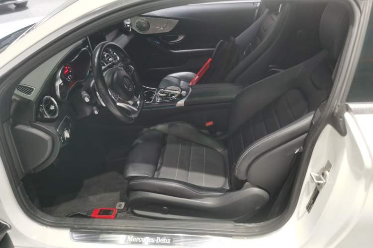 Used Mercedes-Benz C-Class 2017 Facelift C 200 Coupe