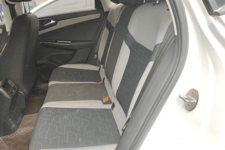 Used Jetta VS5 2023 280TSI Automatic Trend Edition Left Rear Seat