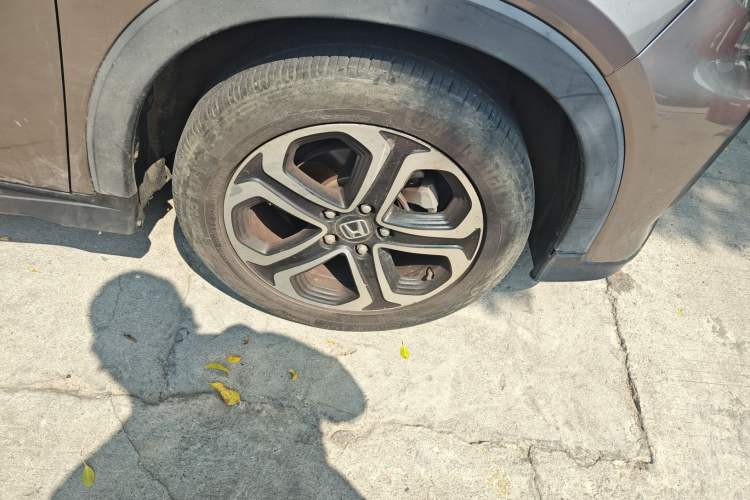 Used Honda XR-V 2015 1.8L EXi CVT Comfort Version Right Front Wheel Hub