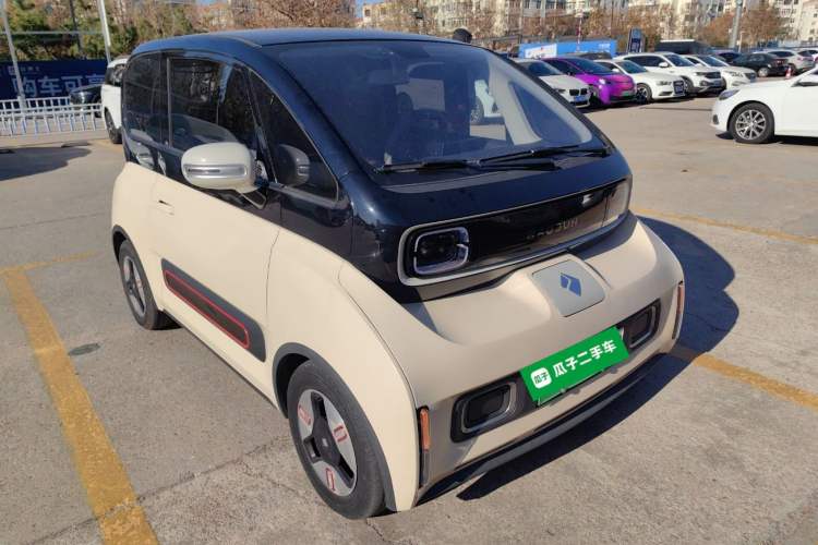 Used Baojun KiWi EV 2021 Artist Model Lithium Iron Phosphate