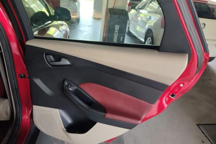 Used Ford Focus 2015 Sedan 1.6L Automatic Comfort Model