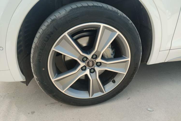 Used Audi Q5L 2022 45T Luxury Dynamic Model