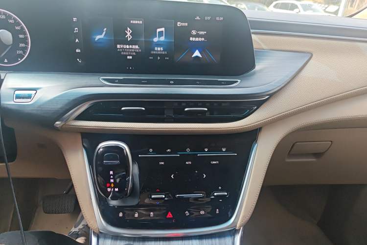 Used Buick GL8 2021 ES Landtrek 653T Comfort Edition
