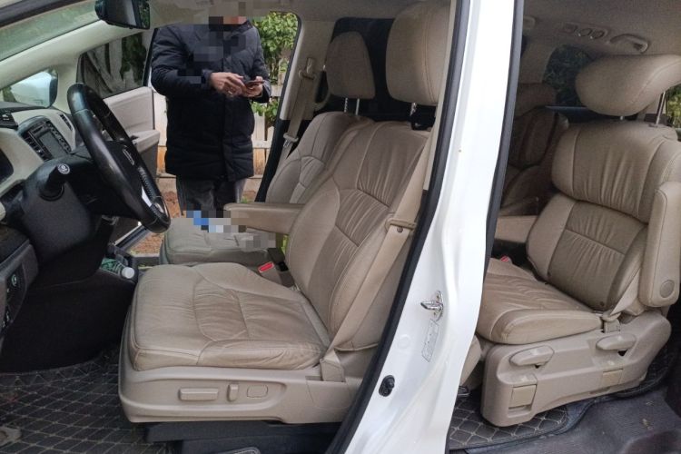 Used Honda Odyssey 2015 Revised Version 2.4L Supreme Edition