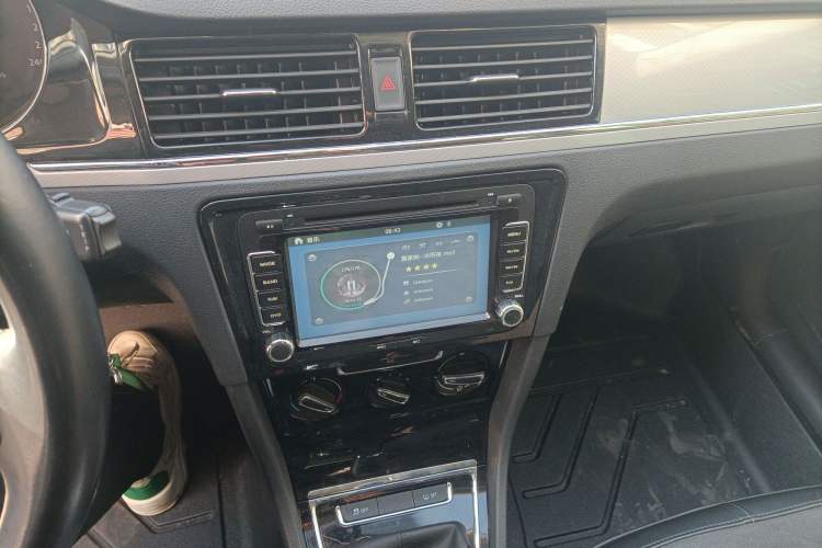 Used Volkswagen Bora 2014 1.4 TSI Manual Comfort Model
