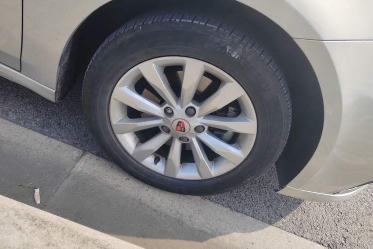 Used Roewe i6 New Energy 2017 45T Hybrid Connect & Smart Enjoyment Edition Right Front Wheel Hub