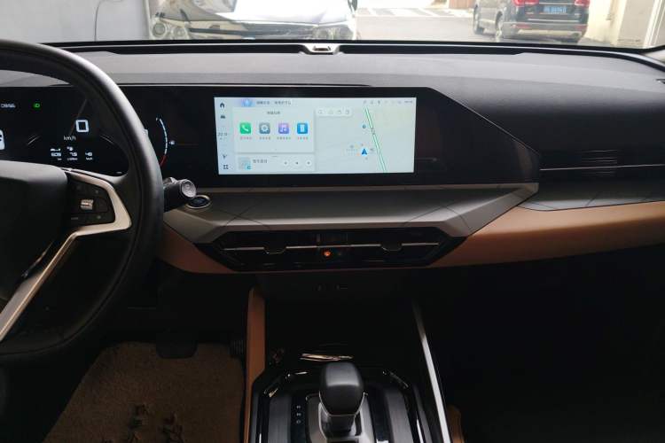 Used Geely Auto Haoyue PRO 2024 1.5T DCT Zongheng+ Audio And AC Panel