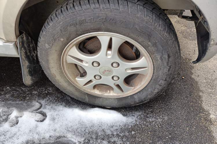 Used Wuling Rongguang 2011 1.2L Base Version