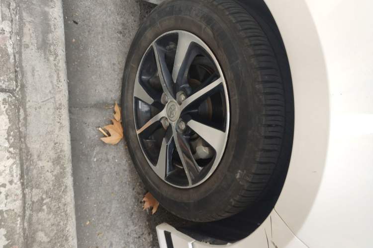 Used Toyota YARiS L Zhi Xuan 2017 1.5E CVT Enhanced Performance Edition