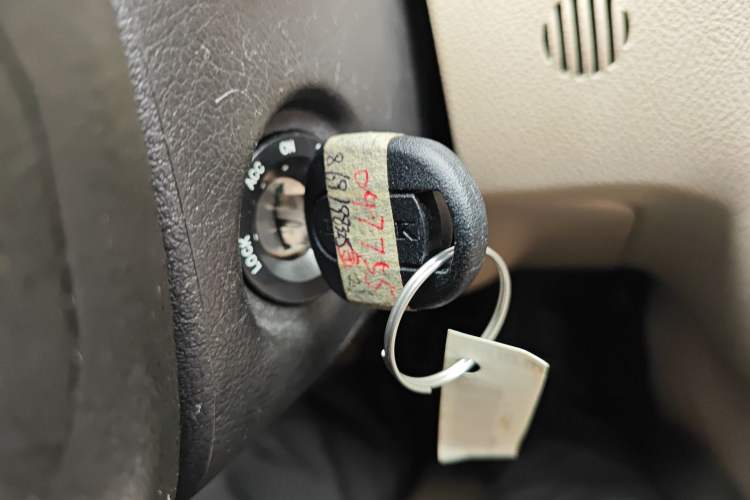 Used Buick Excelle 2015 1.5L Manual Classic Trim
