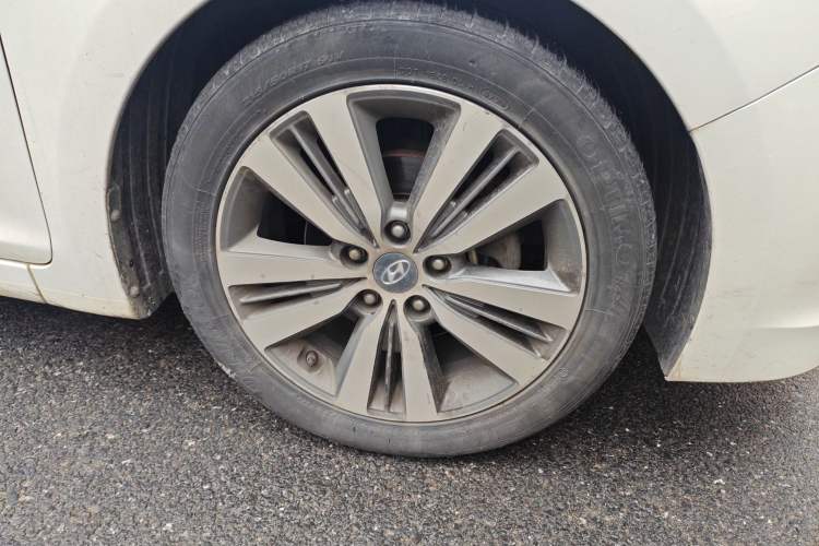 Used Hyundai Mistra 2014 1.8L Automatic Deluxe DLX Model