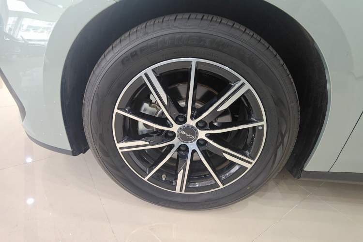 Used BYD Seal 06 New Energy 2024 DM-i 120KM Prestige Model