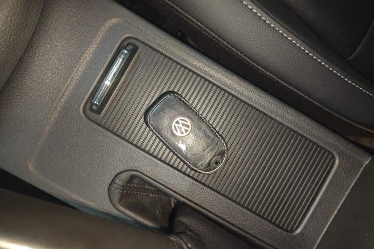 Used Volkswagen Sagitar 2018 1.6L Manual Comfort Model
