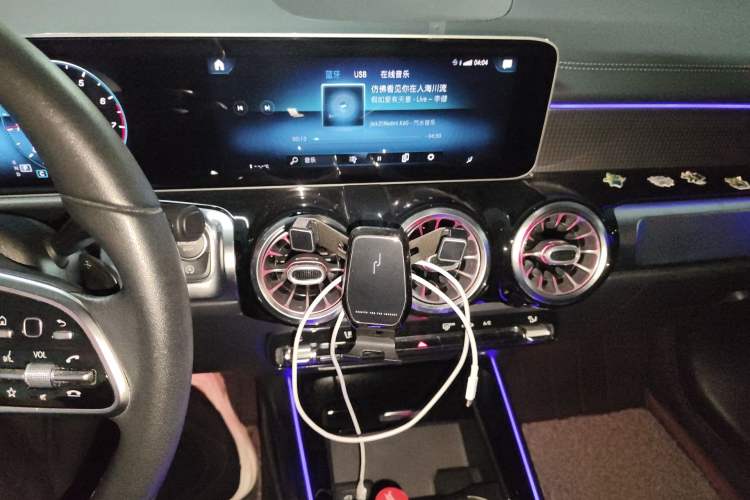 Used Mercedes-Benz GLB 2020 Facelift GLB 200 Fashion Edition
