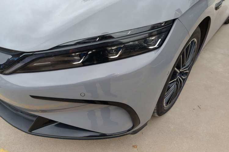 Used BYD Han 2025 DM-i Intelligent Driving Edition 125KM LiDAR Flagship Model
