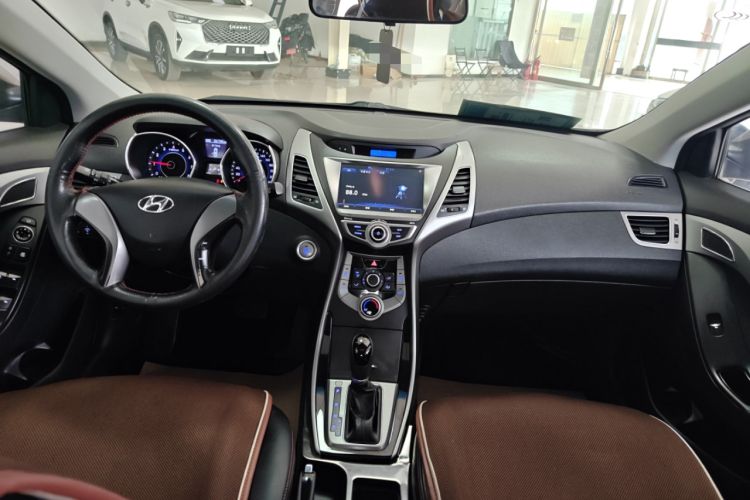 Used Hyundai Elantra (5th Generation / Langdong) 2015 1.6L Automatic Leading Model
